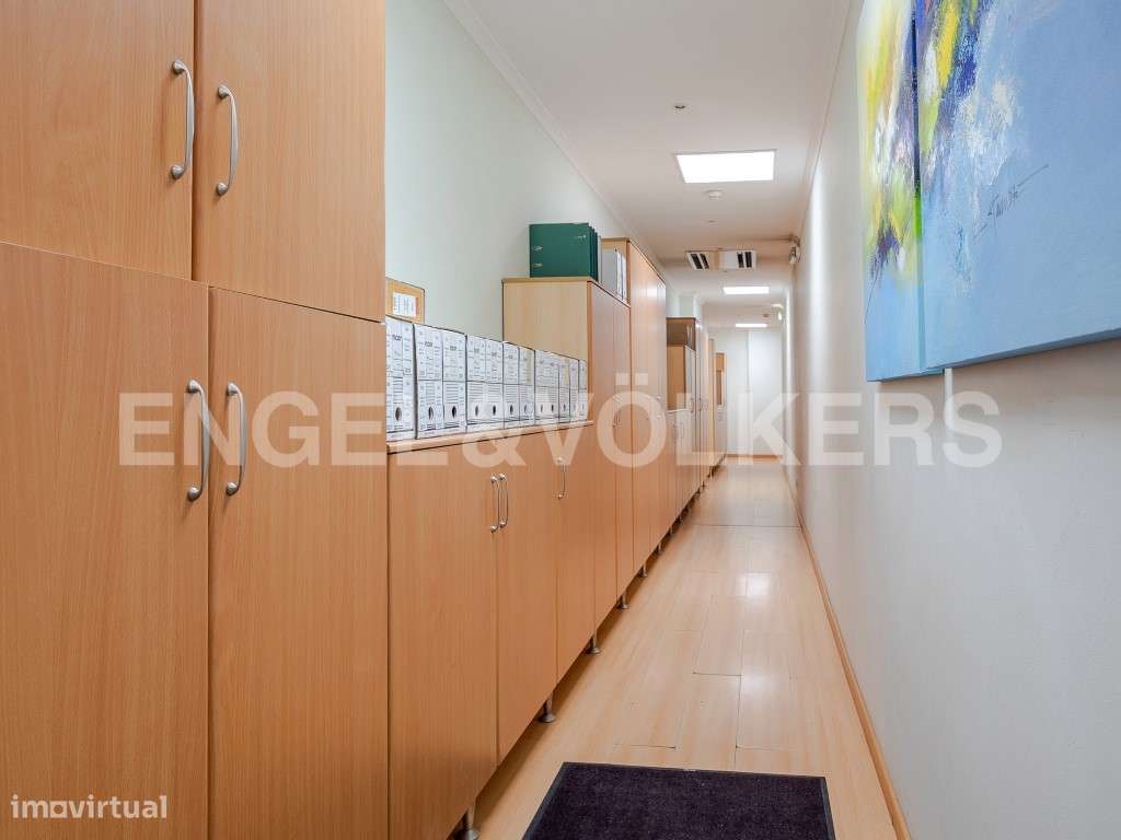 Amplo Espaço Comercial em Alvalade - Grande imagem: 5/43