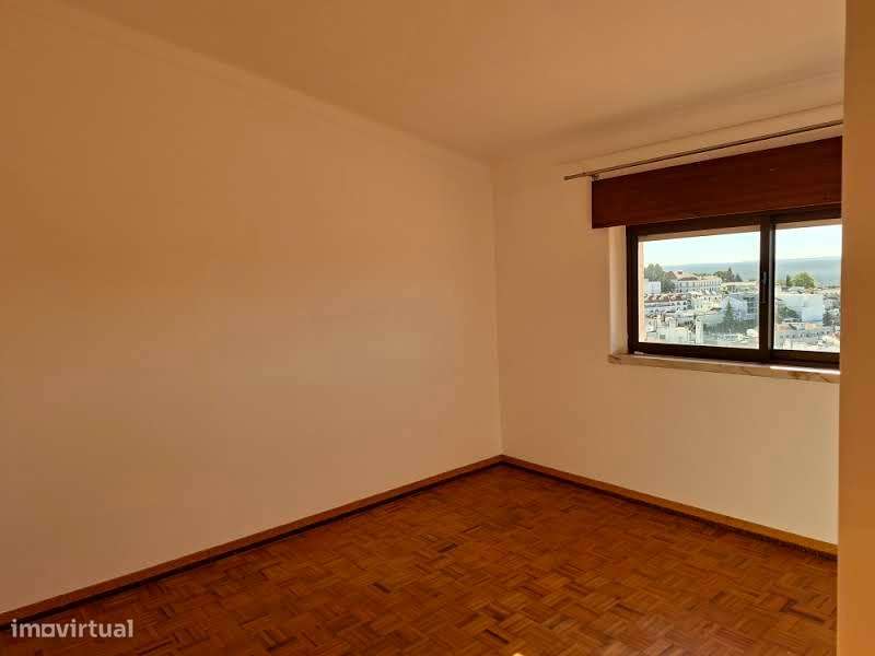 Apartamento T5 DUPLEX Venda-26