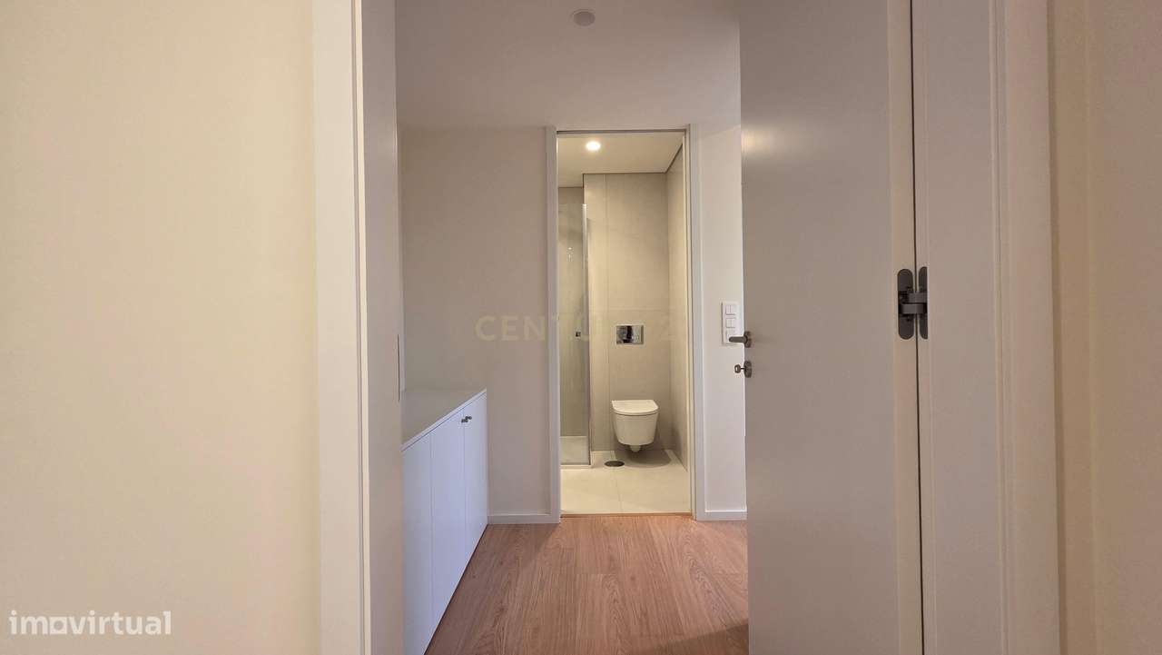 Apartamento T2 com Vista Panorâmica em Vila Nova de Gaia!-27