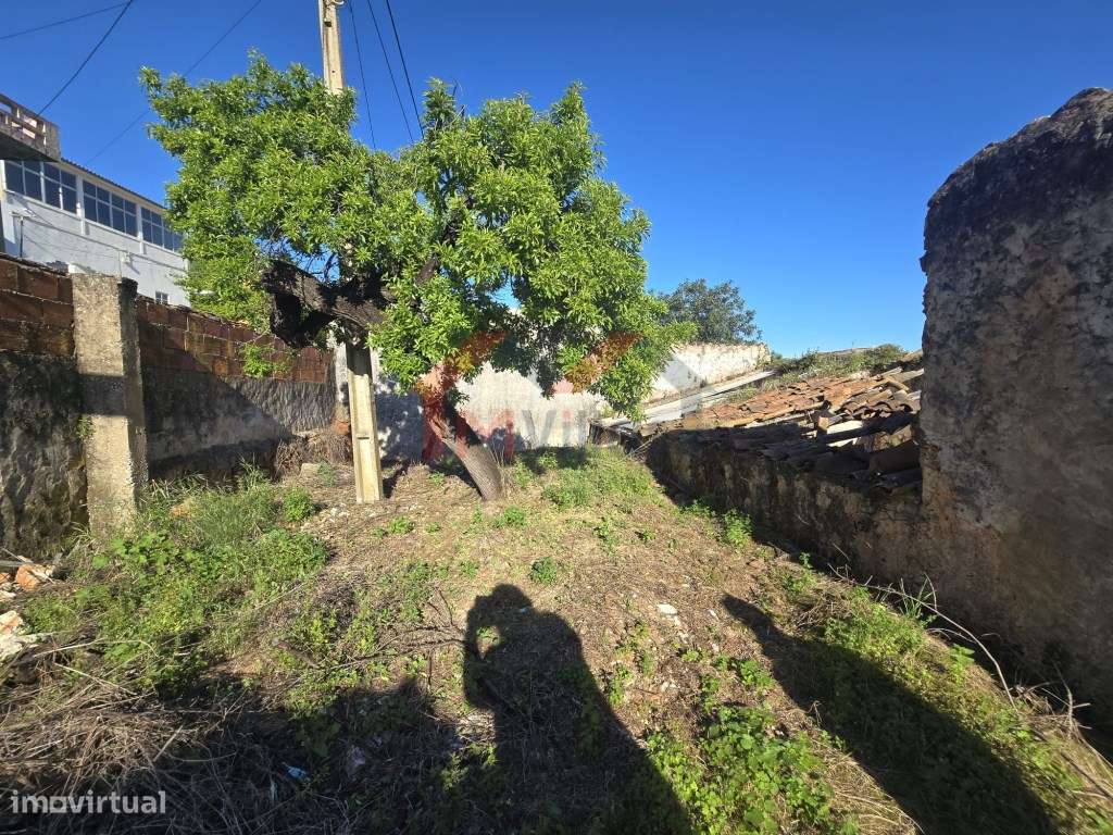 Ruína para reconstrução na Nave do Barão - Loulé-11