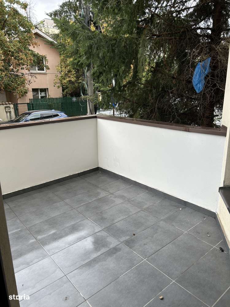 Herastrau/Cartierul Francez/strada Aron Cotrus la 5 minute de Parc-15