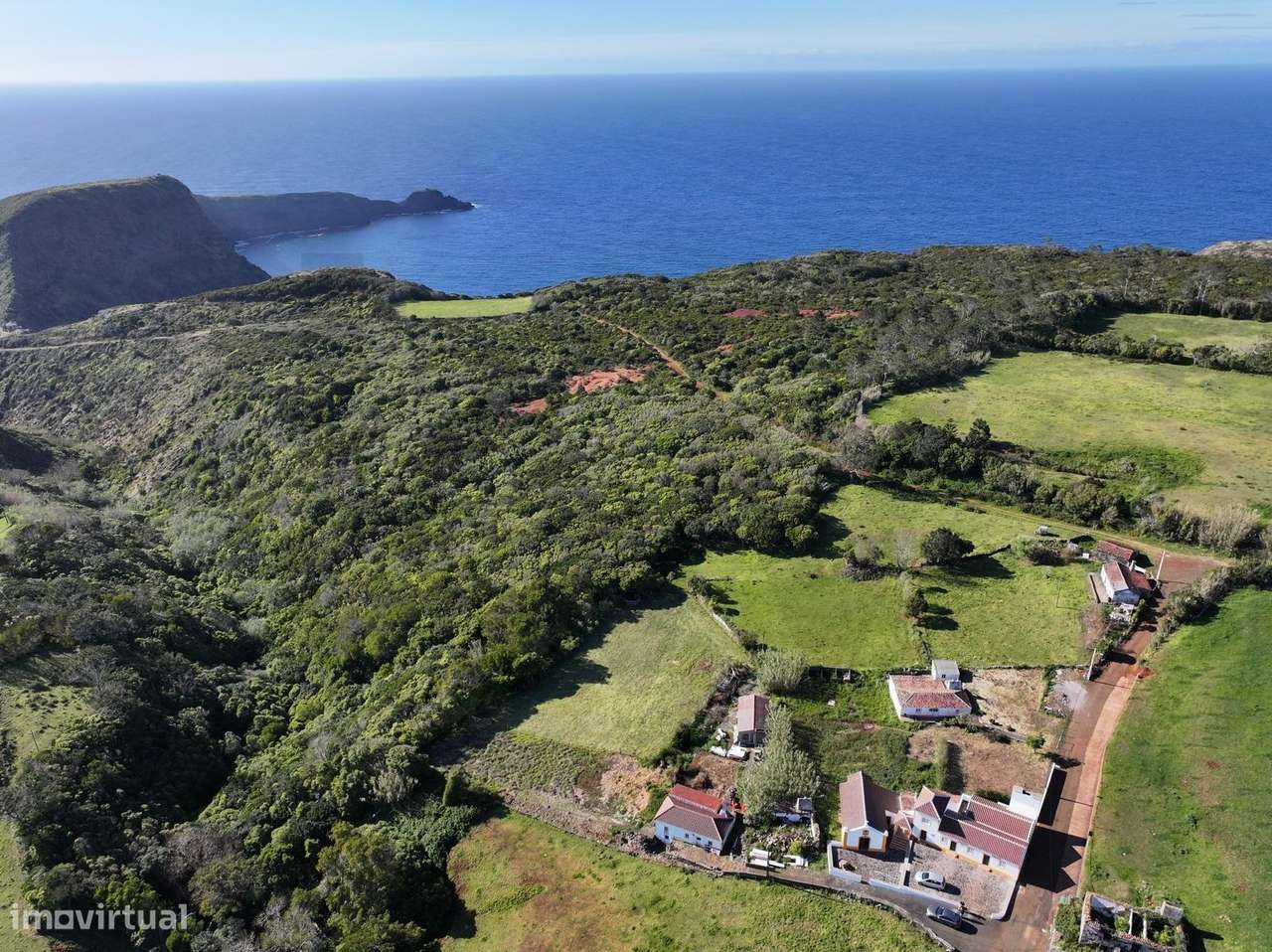 Ruína T2 - São Pedro, Vila do Porto-10
