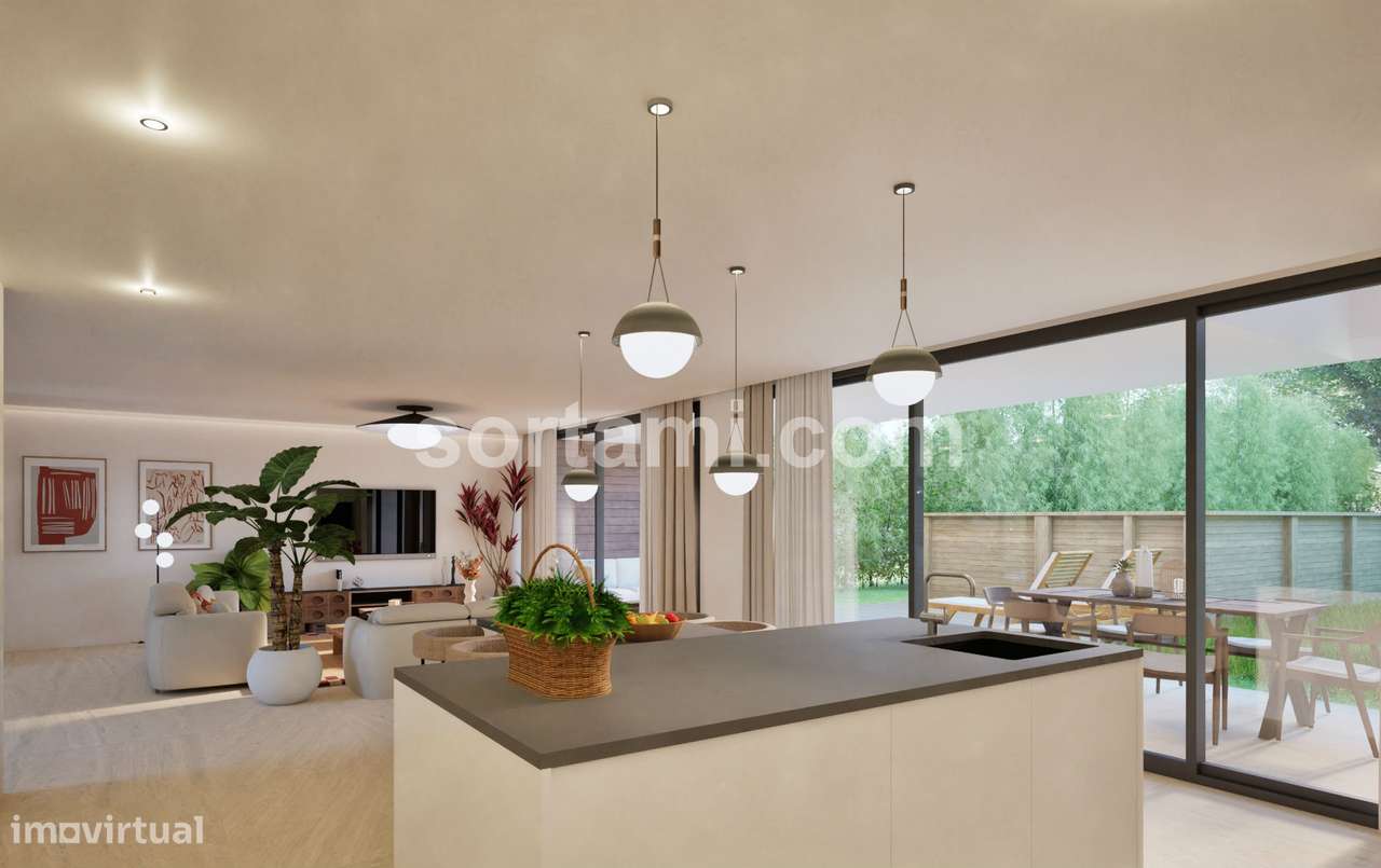 Moradia em Banda T4 Venda em Albufeira e Olhos de Água,Albufeira - Grande imagem: 3/15