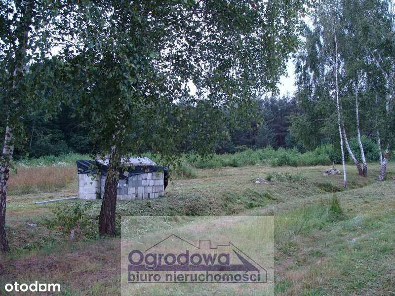 Działka z formalnie rozpoczętą budową domu 70mkw-0