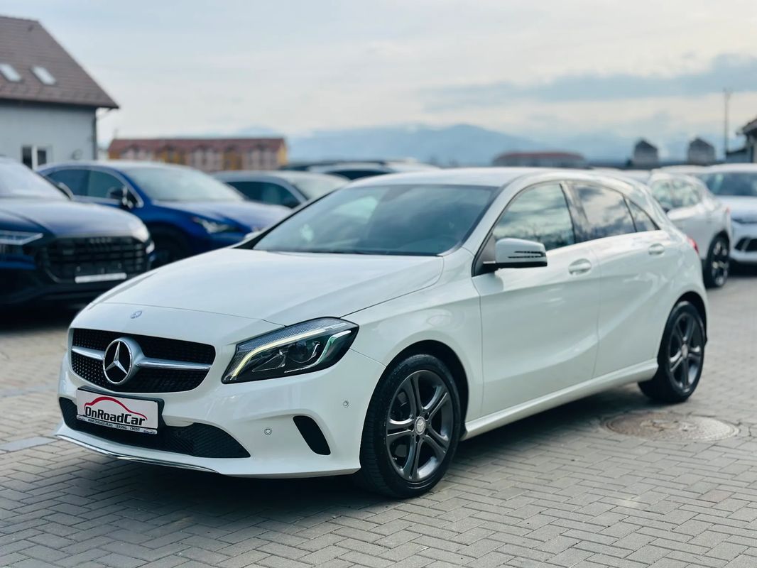 Mercedes-Benz A 180 (BlueEFFICIENCY) 7G-DCT Urban - 36
