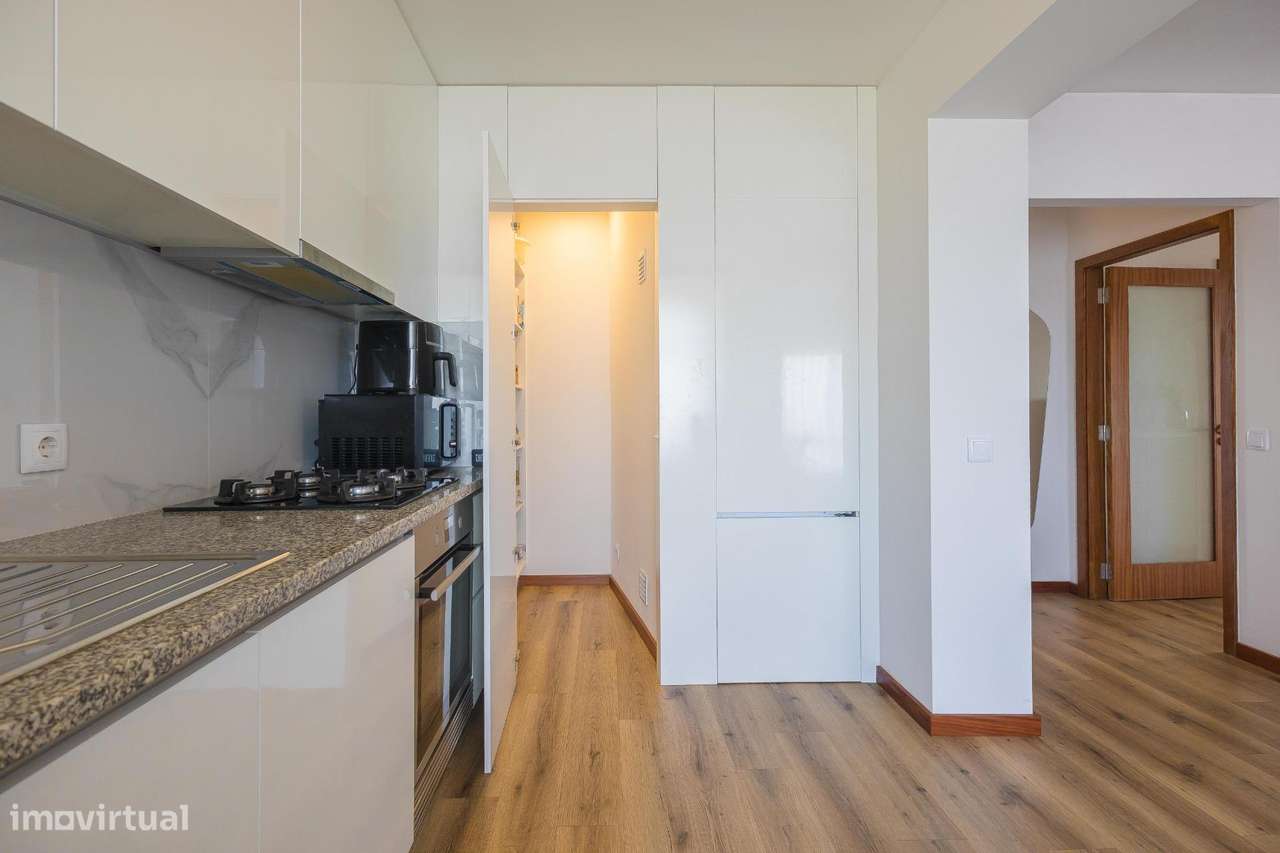 Apartamento T3 Totalmente Renovado em Gueifães – Excelente...-6