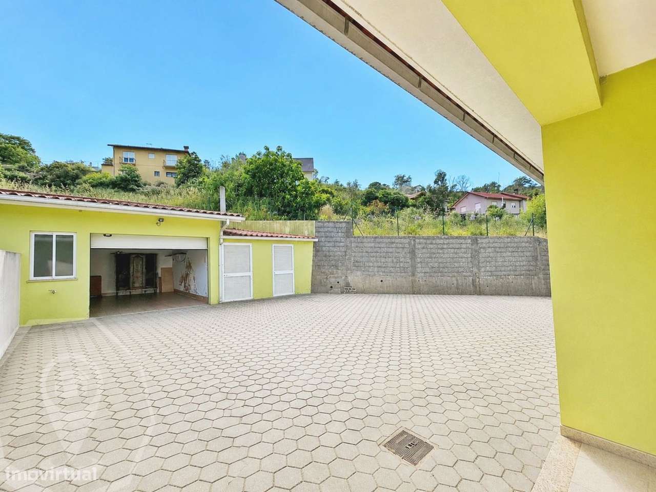 Andar de Moradia T3 - Ótima Exposição Solar!-26