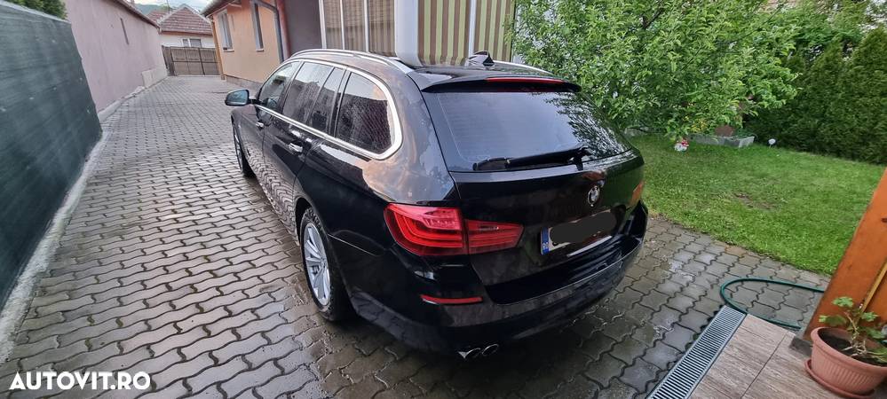 BMW Seria 5 520d Touring Aut. - 8