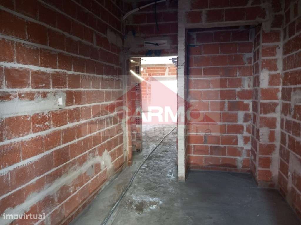 Excelentes T3 com Varandas , lugar de parqueamento.(Oferta da Escri... - Grande imagem: 4/5