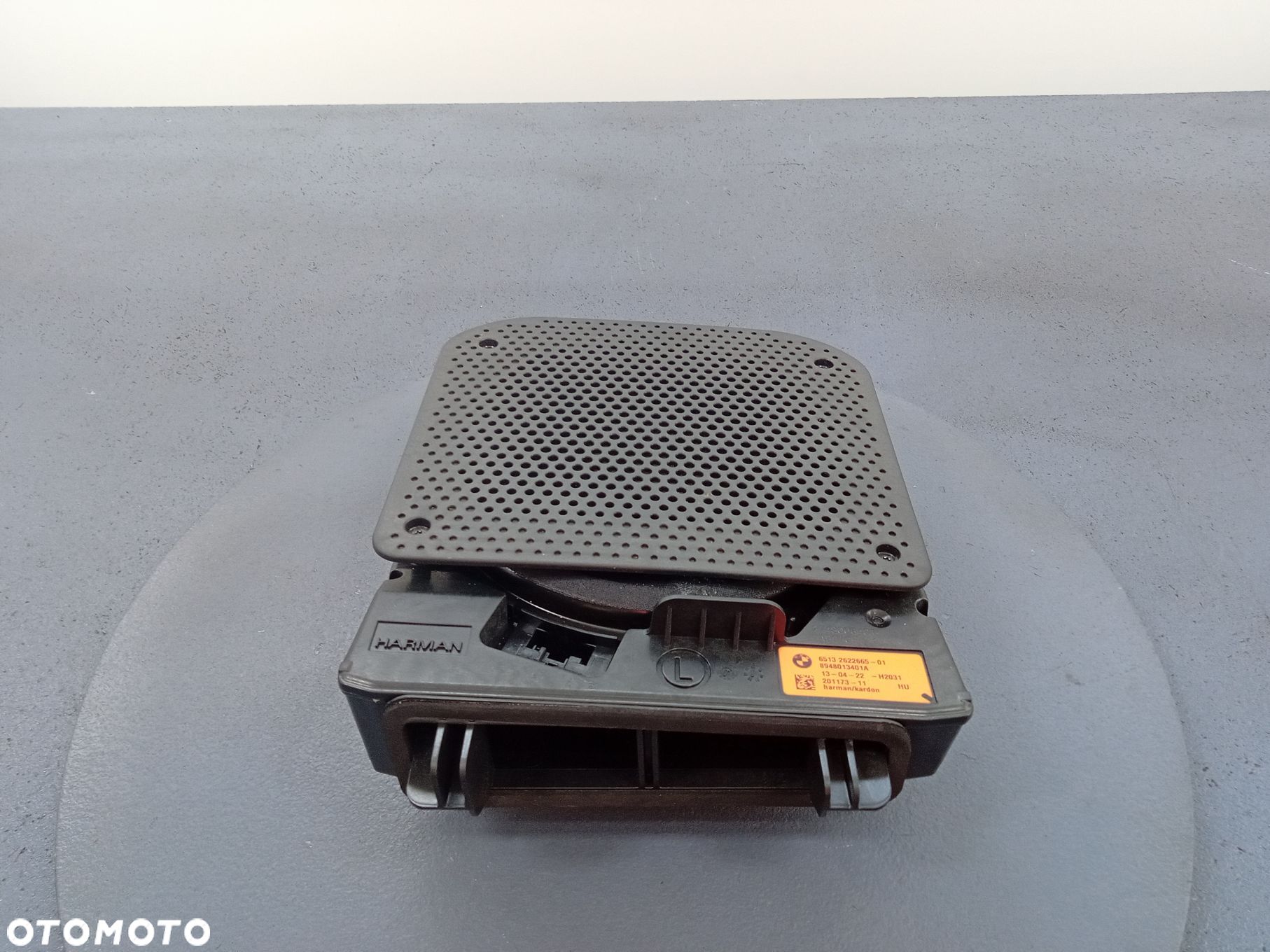 BMW 1 F40 2 F44 GŁOŚNIK SUBWOOFER LEWY 2622665 - 1