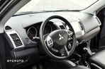 Mitsubishi Outlander 2.0 Invite 2WD - 23