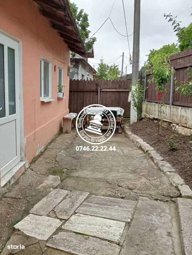 Casa 4 camere  ,aproape de centru, ideala pentru locuit sau investitie - Imagine principală: 5/7