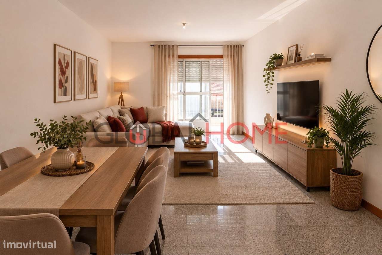 Apartamento T3 na Avenida da Carvalha-0