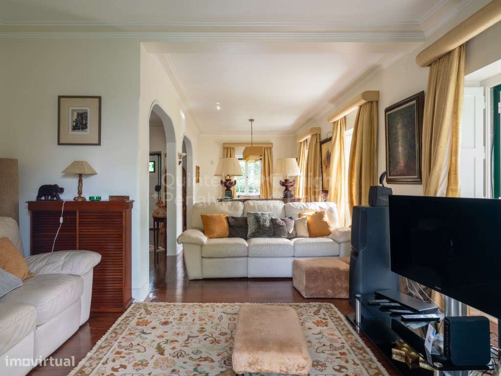 Moradia T4 para arrendamento junto à praia na Parede - Grande imagem: 4/31