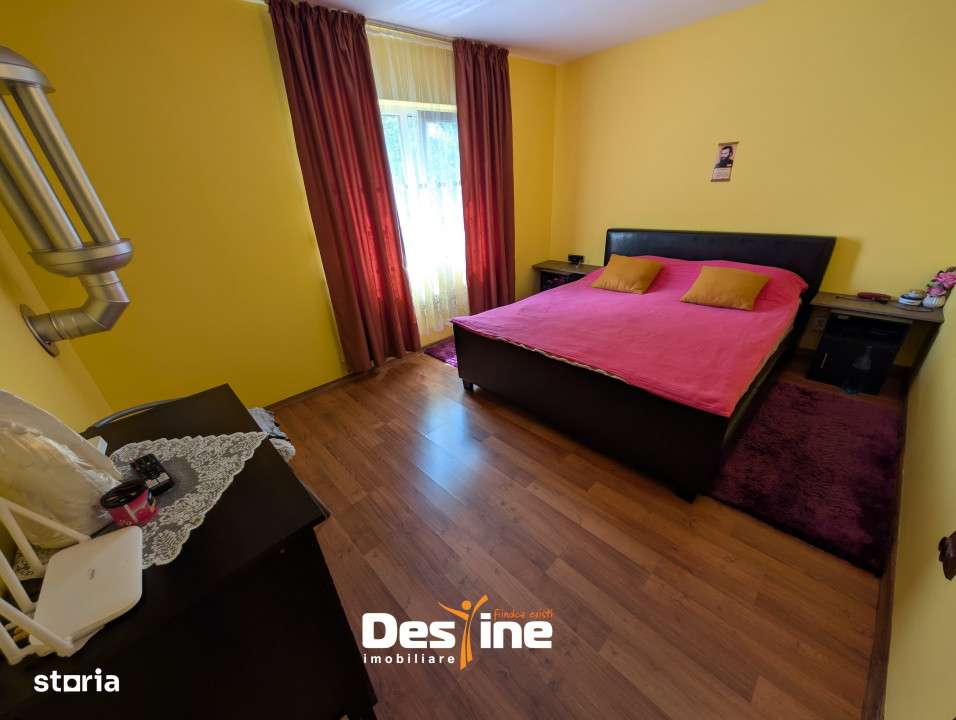 Valea Adanca - Casa individuala P+M 124 mp utili 1000 mp Teren - Imagine principală: 4/19