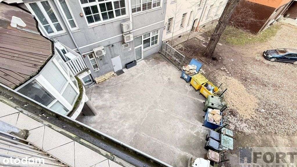 Wyjątkowy Apartament 100 m² z Parkingiem w centrum-12