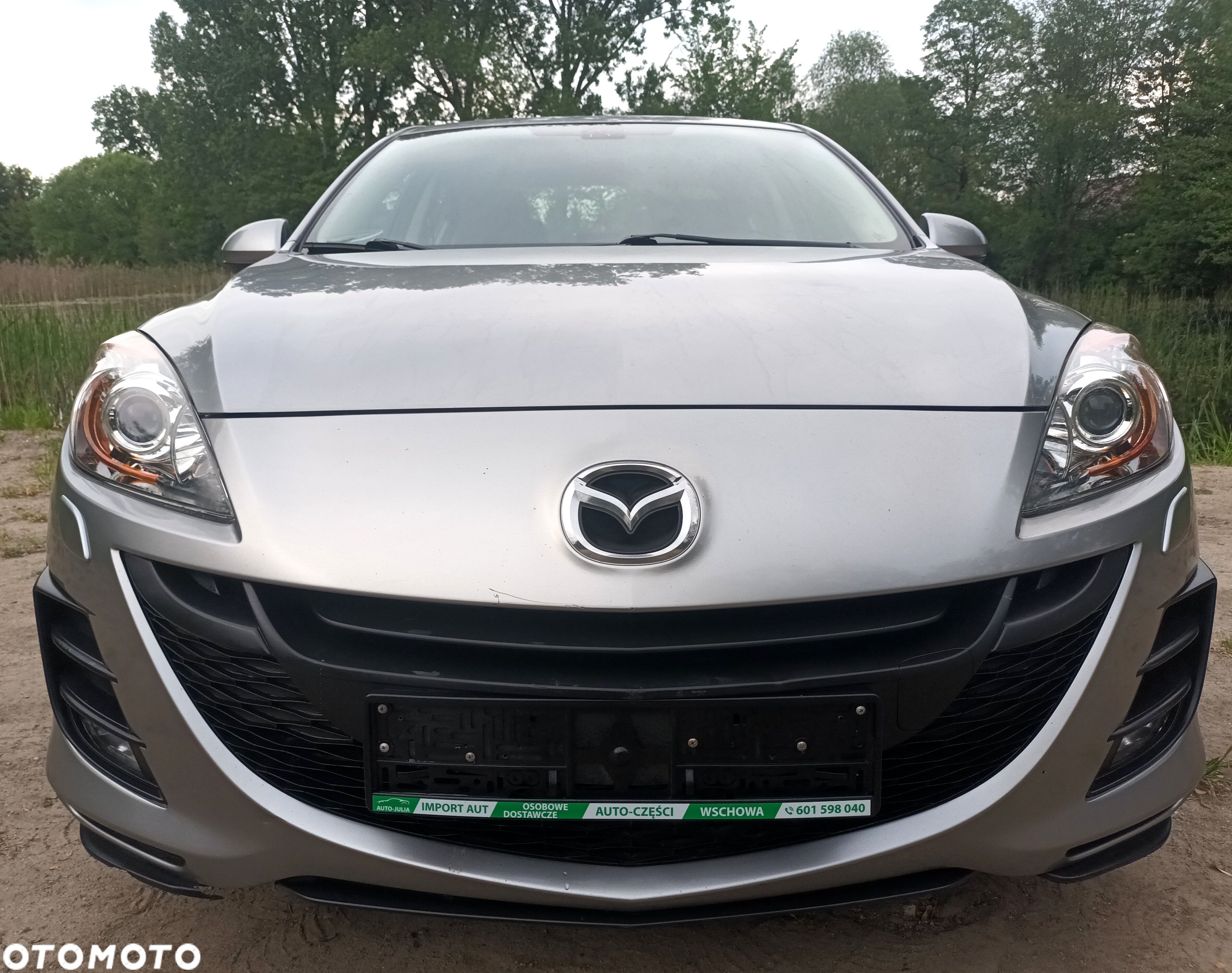 Mazda 3 2.0 Exclusive + - 1
