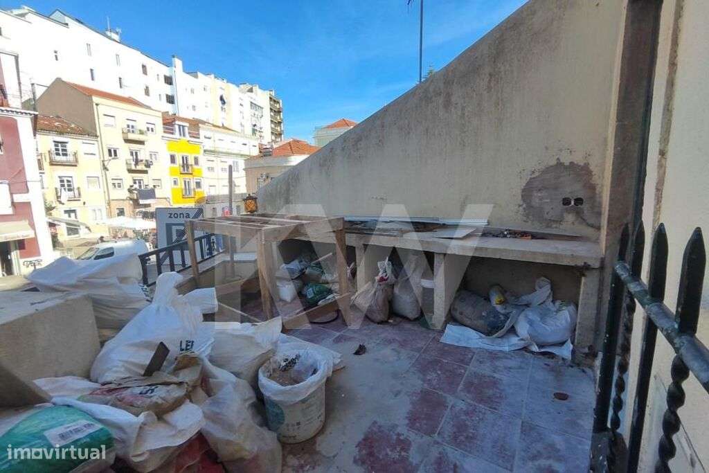 Oportunidade de Investimento: Prédio de 4 Andares na Zona Histórica de - Grande imagem: 3/37