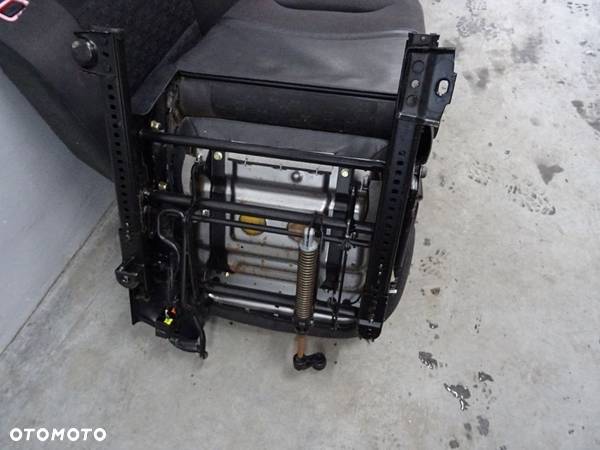 FOTEK FOTELE KANAPA FORD FOCUS MK1 LIFT KOMBI 01-03 NR204 - 11