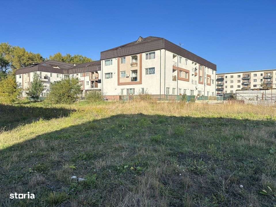 Ocazie! Teren de constructie 500mp cu PUD in lucru in Tractorul - Imagine principală: 3/5