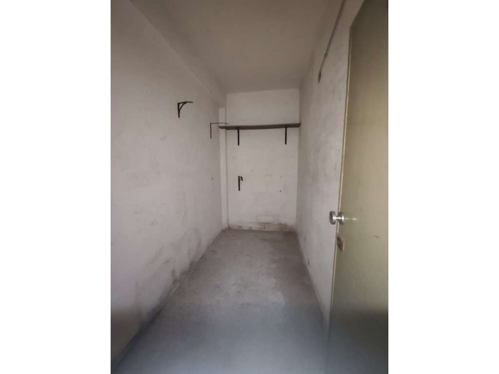 Oportunidade de apartamento com 3 assoalhadas em OEIRAS-5