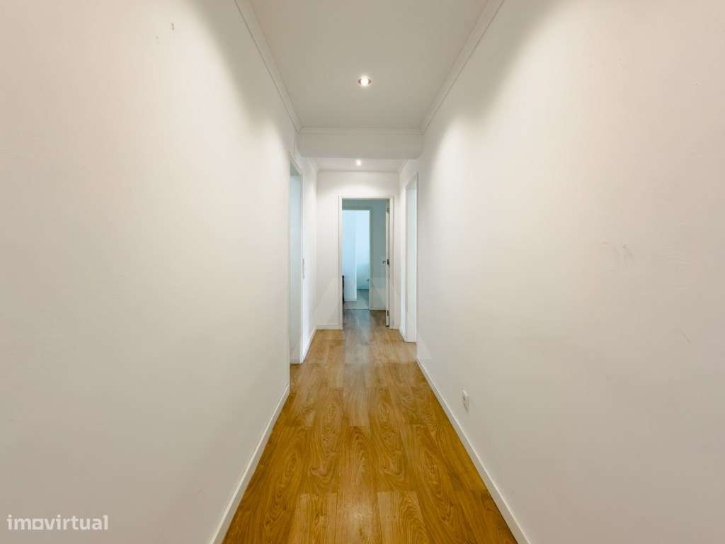 Apartamento T3 em Cascais com Garagem-9
