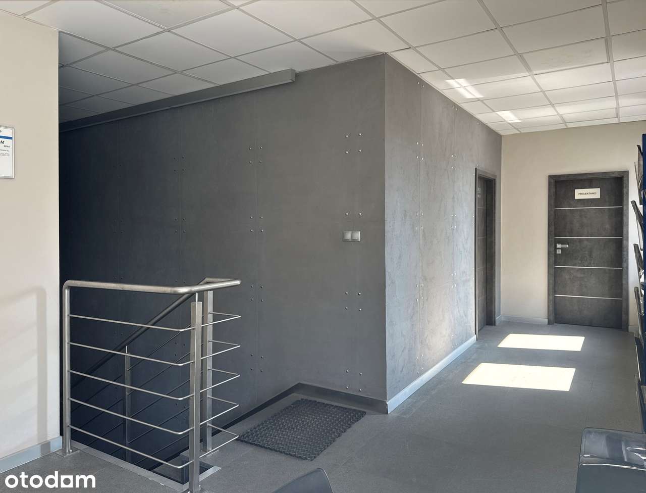 Atrakcyjny obiekt biurowo-magazynowy w Centrum-6