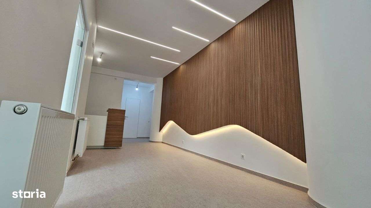 SPATIU COMERCIAL DE VANZARE 180 MP UTILI! - Imagine principală: 1/20