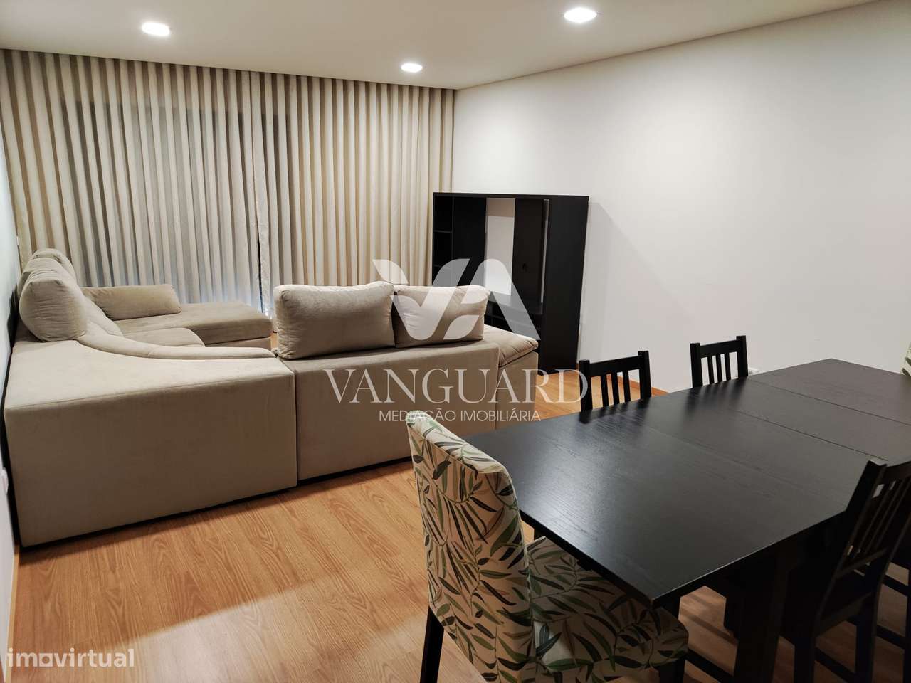 Apartamento T3 Venda em Póvoa de Varzim, Beiriz e Argivai,Póvoa de Var - Grande imagem: 2/19