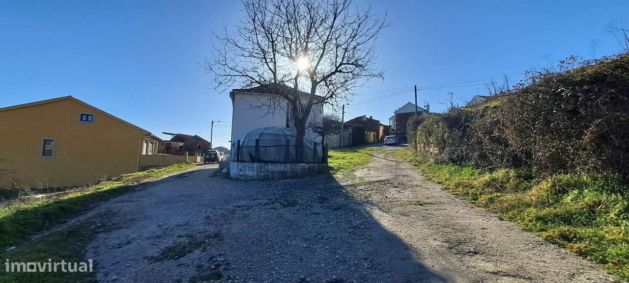 Moradia Isolada T3, S. Martinho de Angueira-5