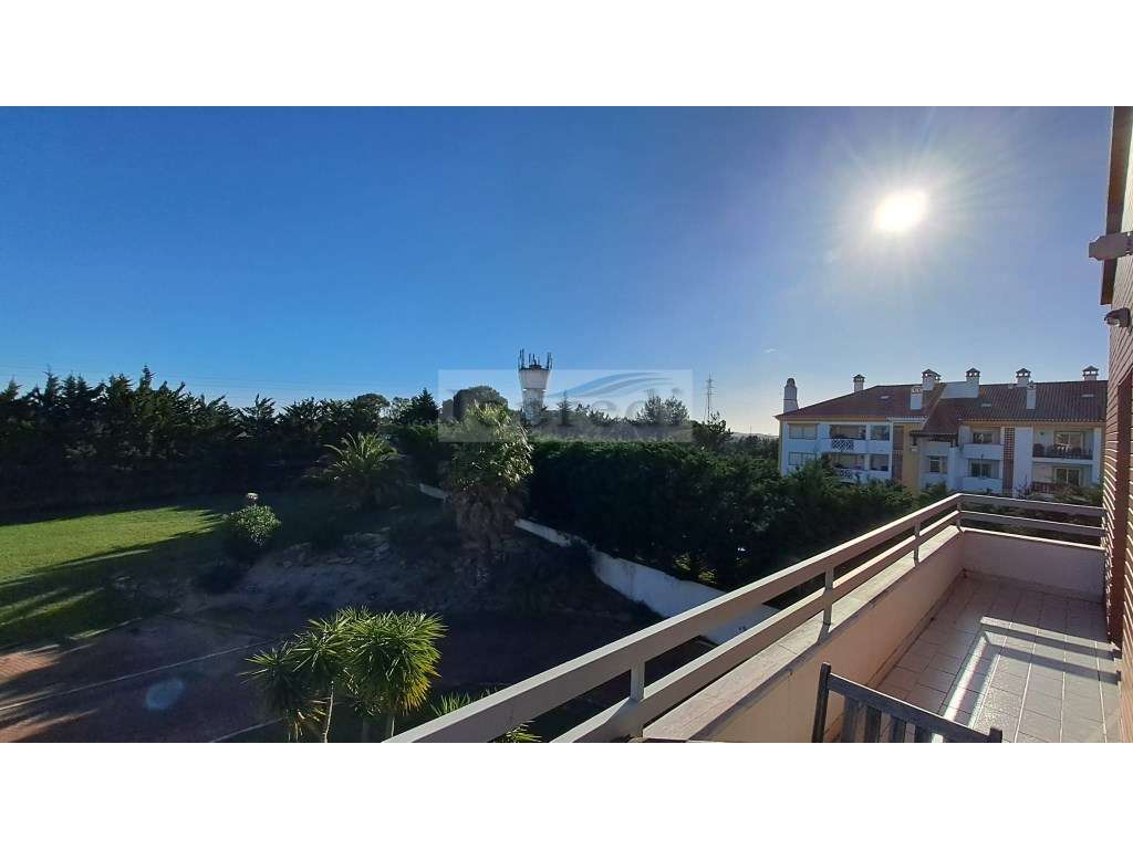 Apartamento T2 em condomínio Fechado na Beloura II-23