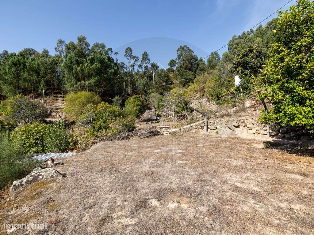 Propriedade com Vista Panorâmica para o Douro Moradia e Terreno com...-46