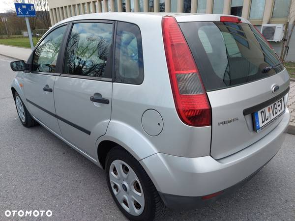 Ford Fiesta 1.4 Ambiente - 7