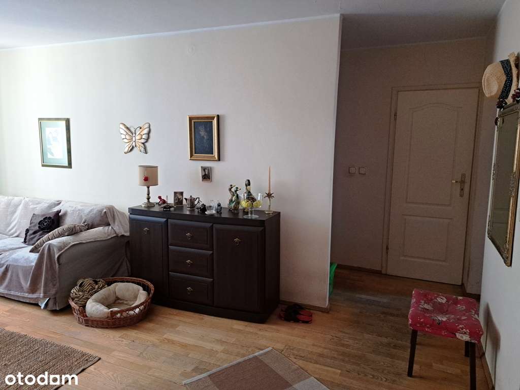 Na sprzedaż mieszkanie w centrum miasta .-2