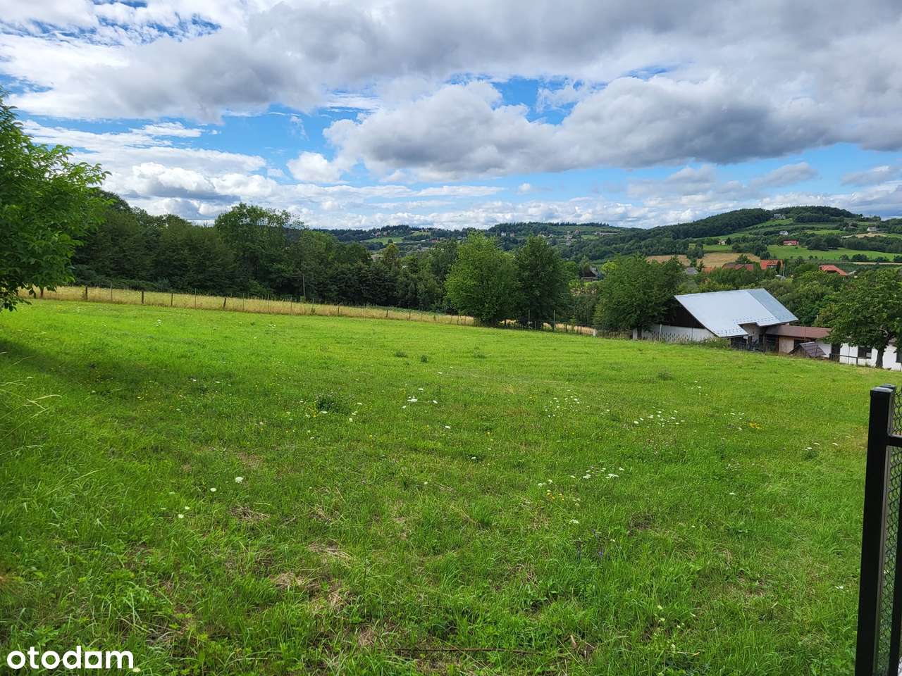 Komorniki - atrakcyjna działka budowlana-0