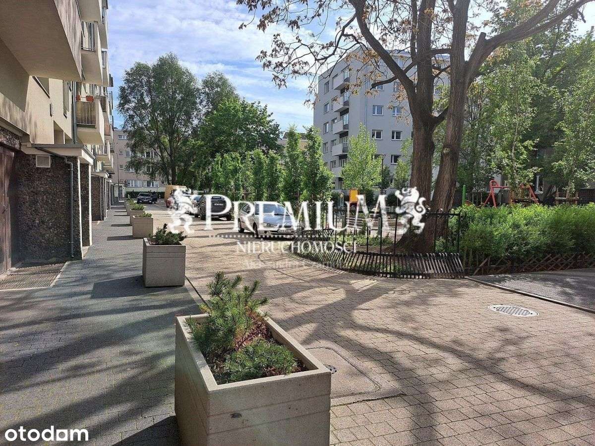 Słoneczne mieszkanie 4 pokojowe w ścisłym-13