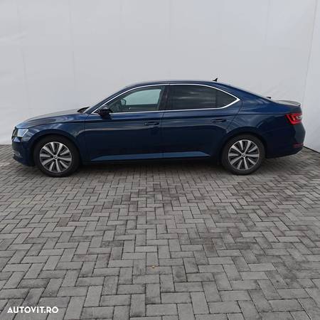 Skoda Superb 1.6 TDI Style - 3