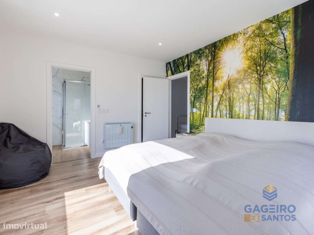 Moradia T4 - Moderna, Inteligente e Eficiente-43