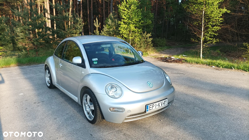 Volkswagen New Beetle 2.0 - 4