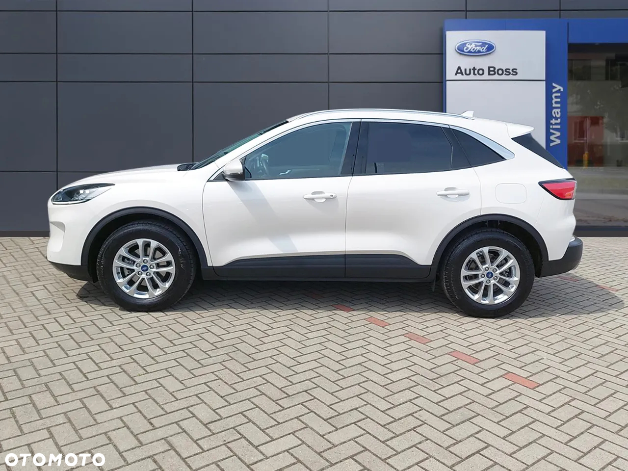 Ford Kuga 1.5 EcoBoost FWD Titanium - 4