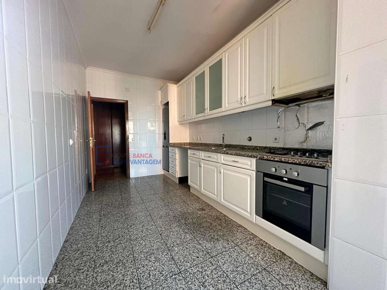 Apartamento, para venda, Vila Nova de Gaia - Vilar de Andorinho - Grande imagem: 5/28