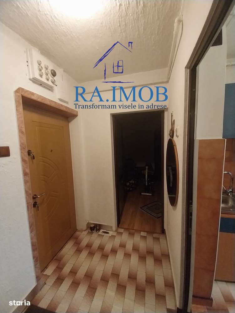 Apartament 2 camere, et 7/11, Bdul Bucuresti - 65000 euro-2