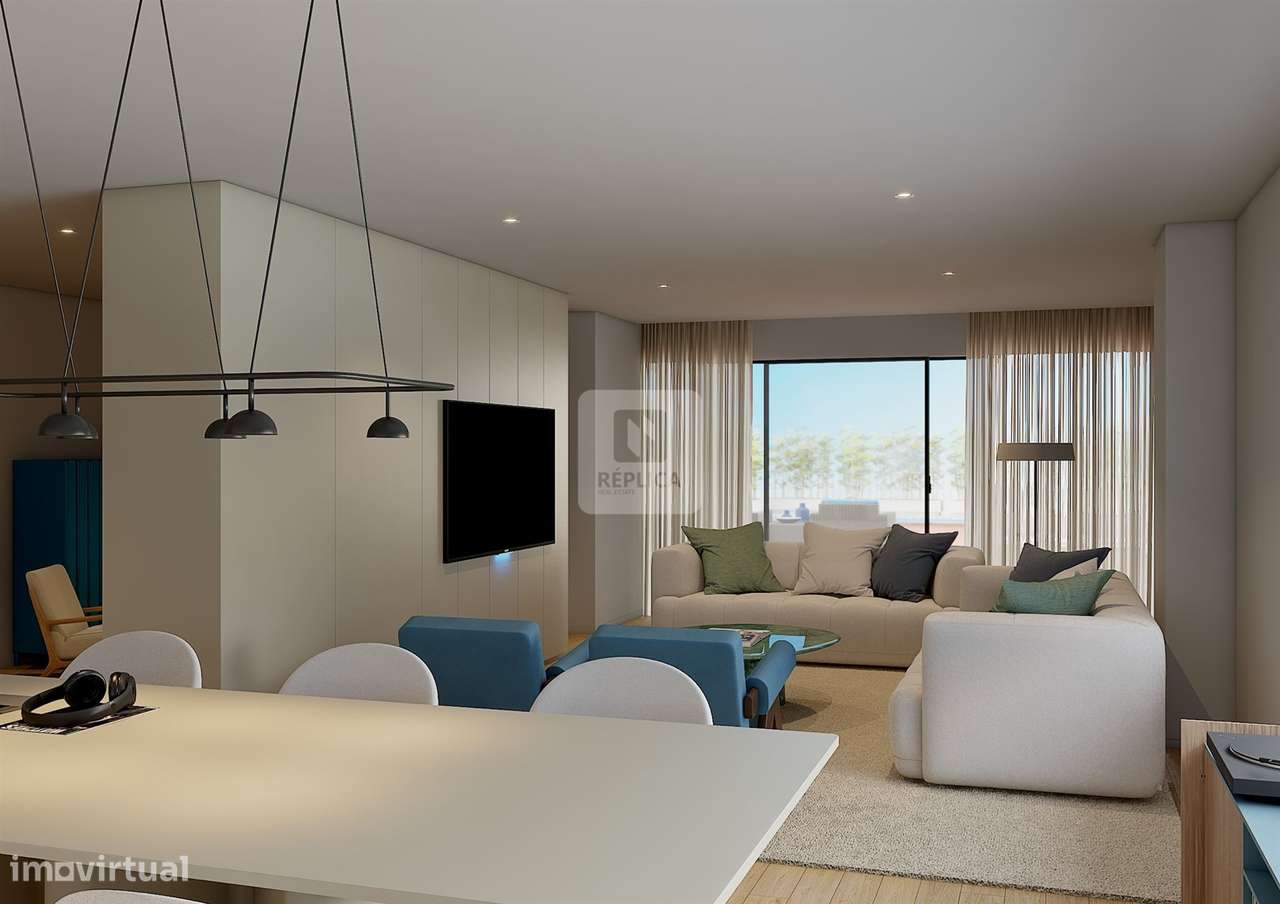 T4+1 Duplex nas Antas com Terraço 80m2 - Grande imagem: 2/25