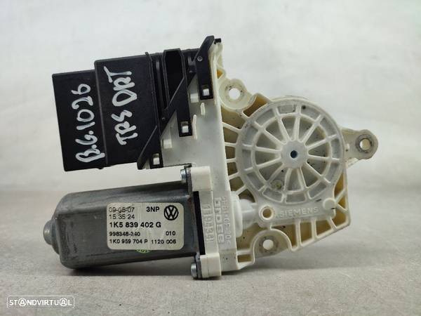 Motor De Elevador Trás Direito Volkswagen Jetta Iii (1K2) - 1