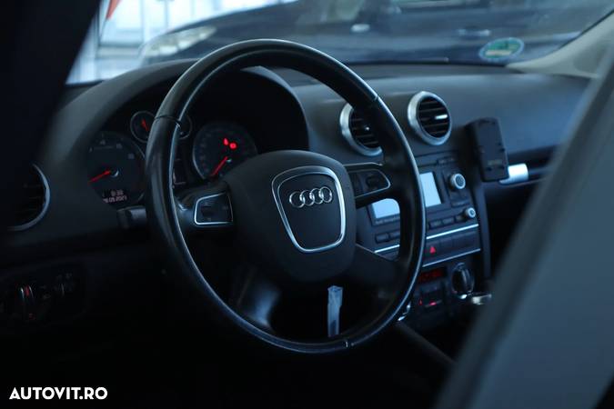 Audi A3 1.4 TFSI Stronic Attraction - 19