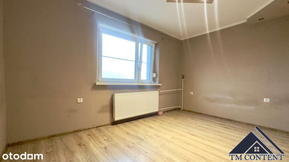 Mieszkanie z garażem w spokojnej okolicy.-5