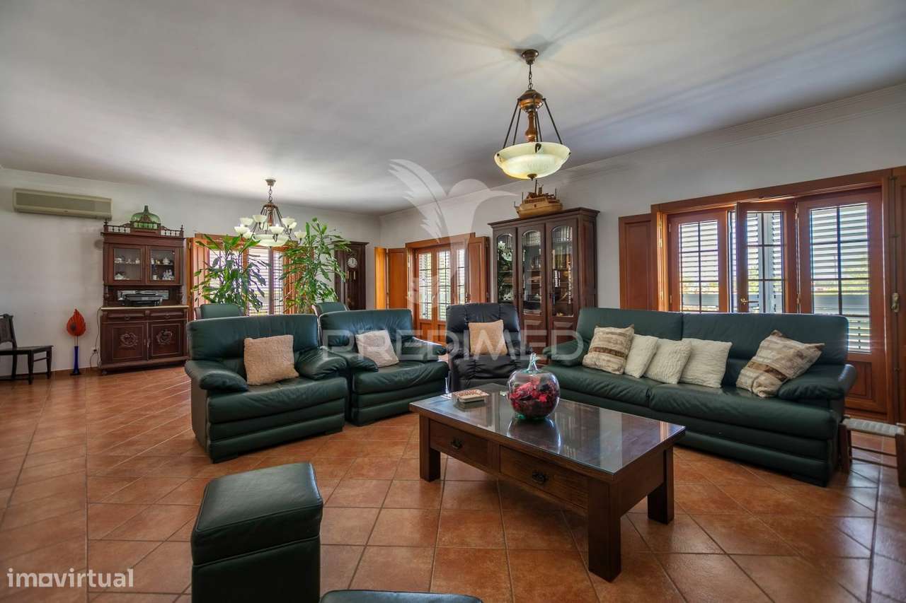 Excelente Moradia/quinta a 10 minutos de Setúbal - Grande imagem: 2/25