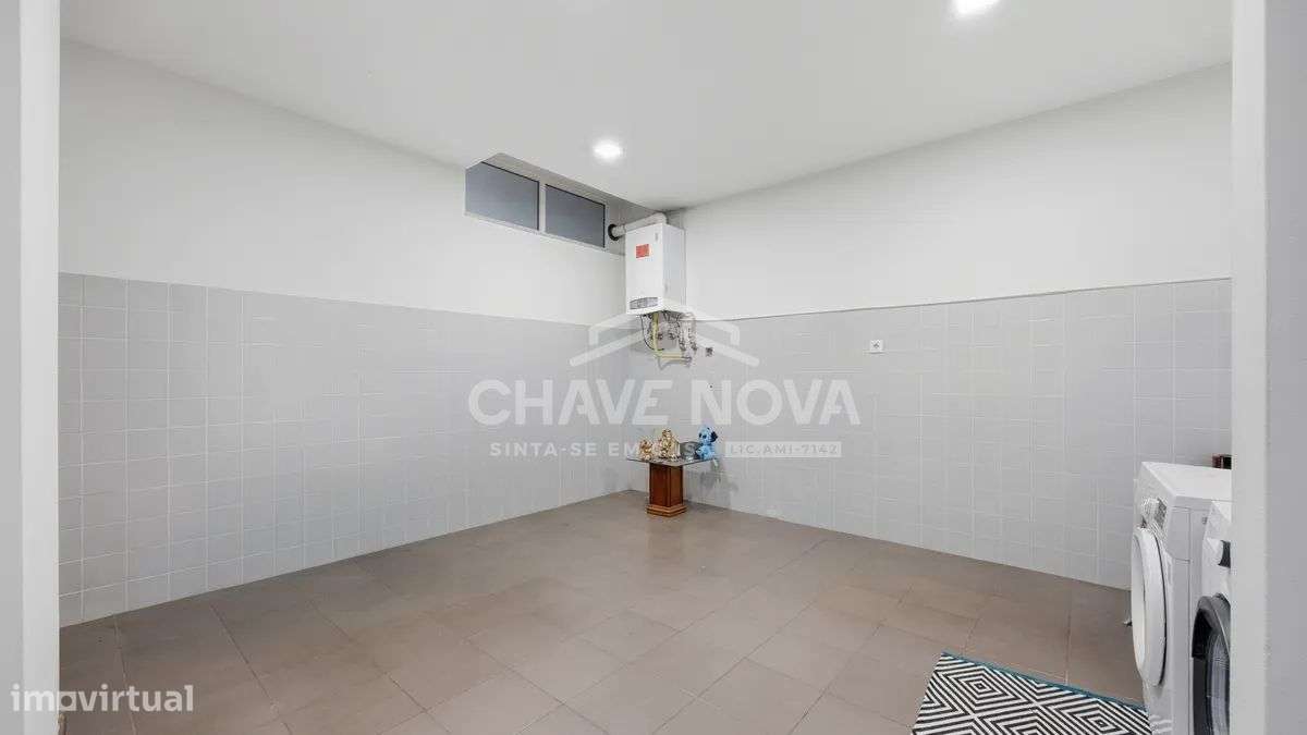 Moradia T3 COMO NOVA Canidelo a 1km da Praia - OPORTUNIDADE-33