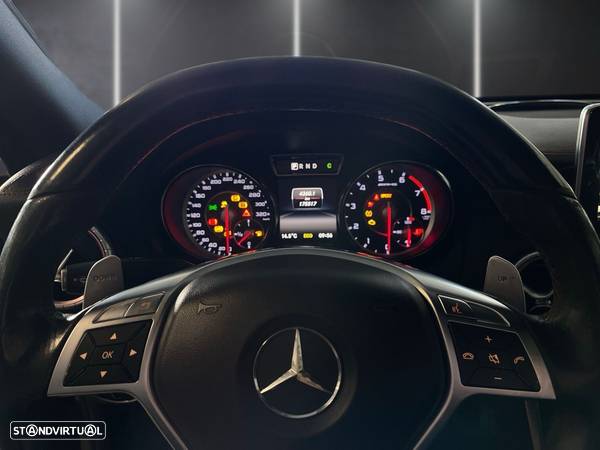 Mercedes-Benz CLA 45 AMG 4-Matic - 16