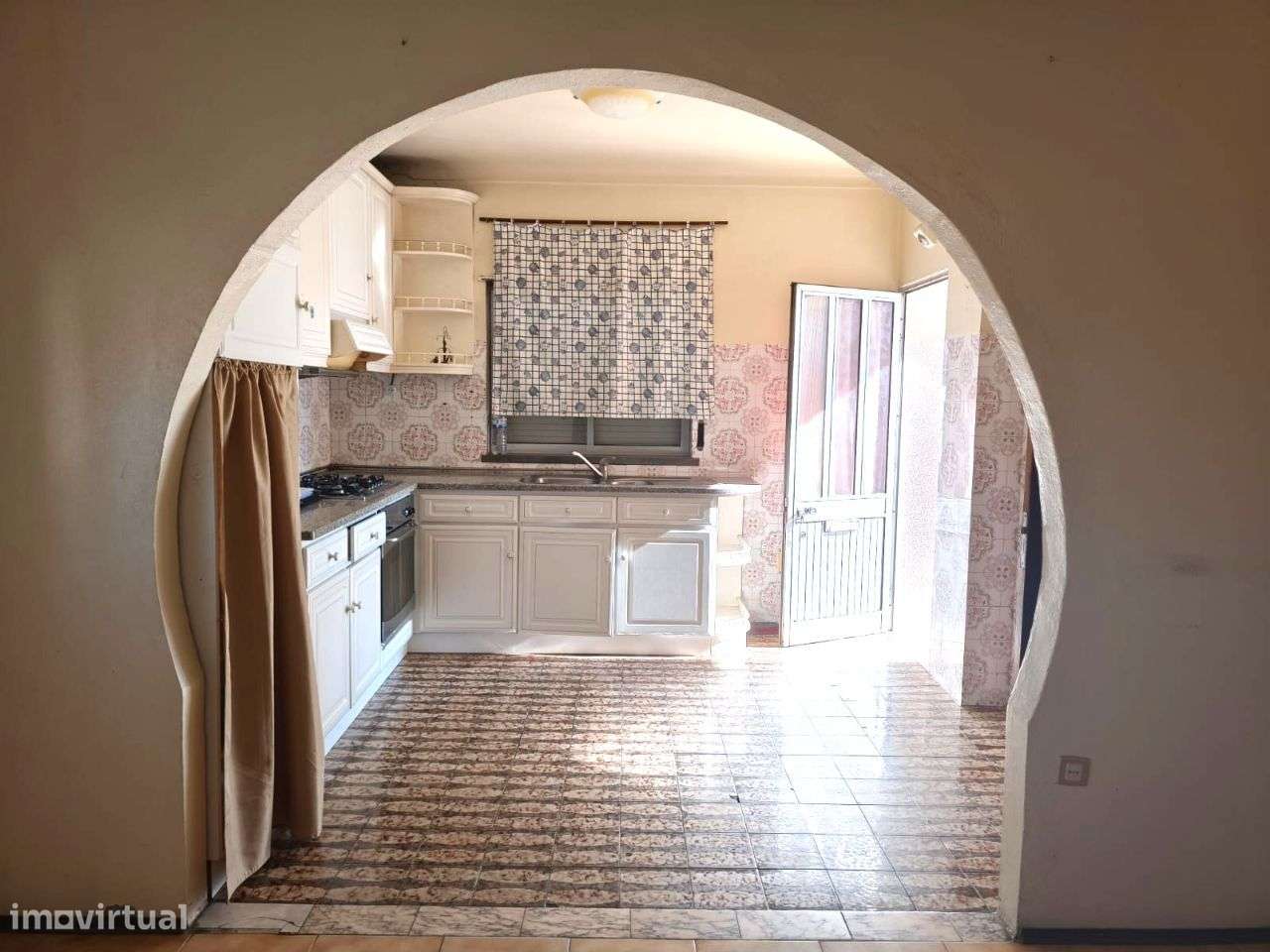 Apartamento T3+T2 com garagem, Amieirinha-Marinha Grande-4